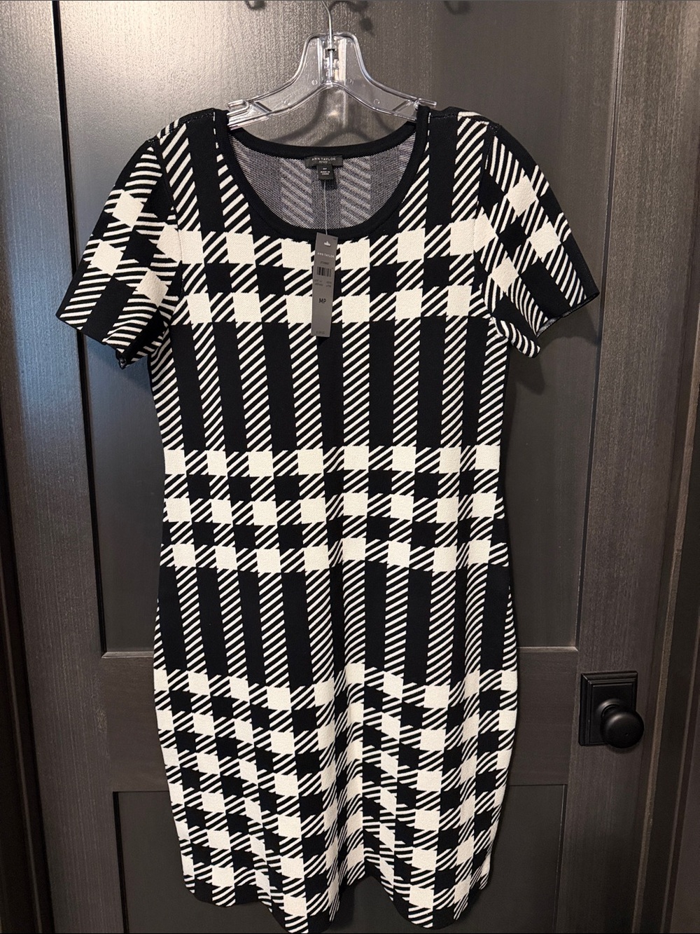 Ann Taylor Black & White Plaid Short Sleeve Knit Dress- Petite